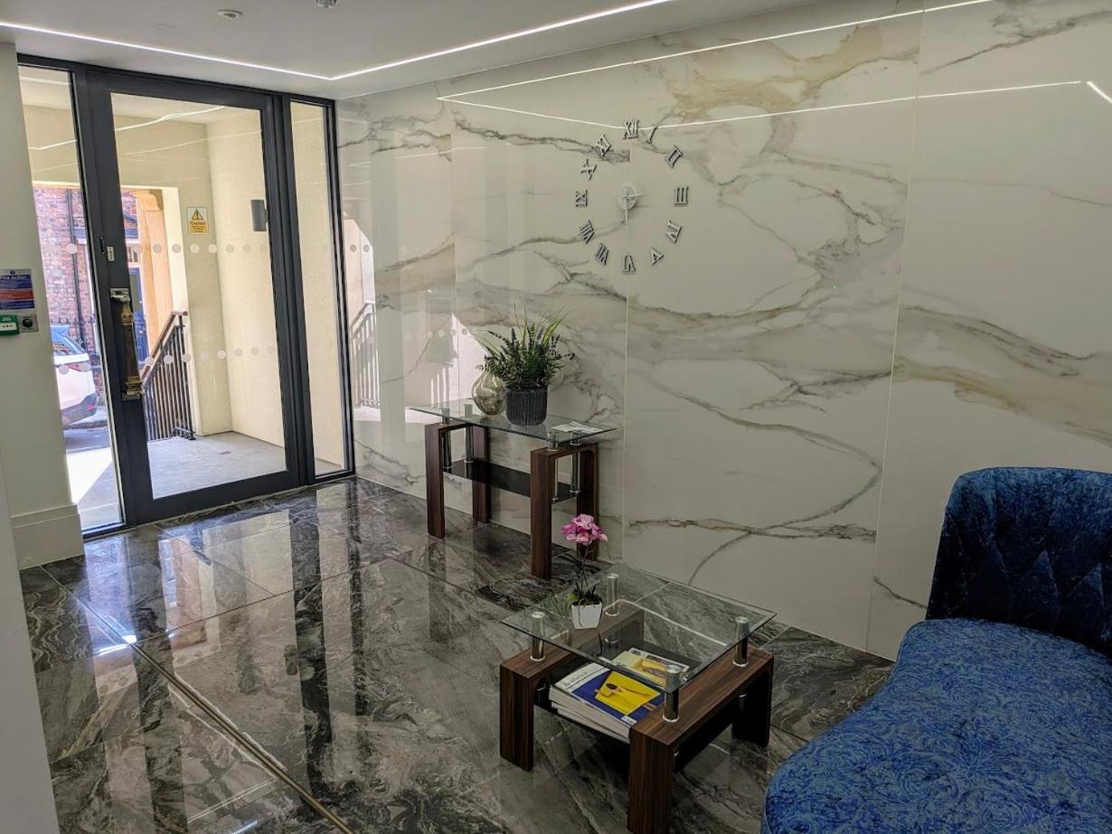 The Old Fire Station Luxury Apartment York Esterno foto